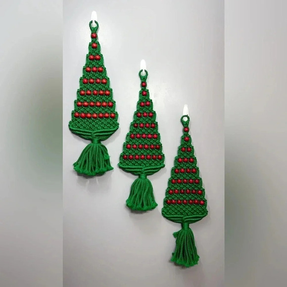 Handmade Other - Macrame Vintage Custom Handmade Hanging Christmas Trees Green/Red Beaded Decor